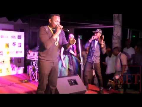 Dr Sid performs at industry nite
