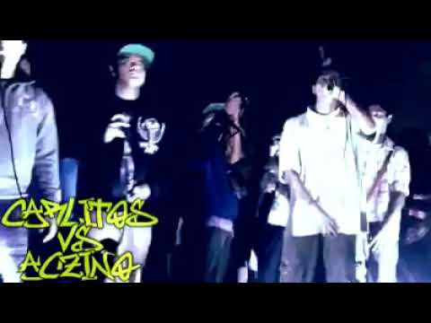 Aczino imita a Carlitos