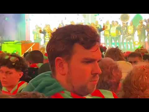 Marieke Kruger. "Met m'n kop in de wolken"