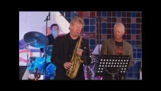 Armando Baez: Chris Hunter