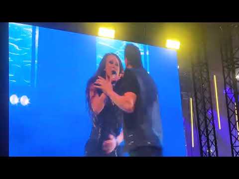 SEVI & JOHNNY GIOELI