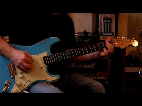 Blue Stratocaster Lace Sensor Gold Pickups 1987