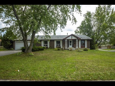Home for sale at 30 Anstead Crescent, Ajax, ON L1S 3X8