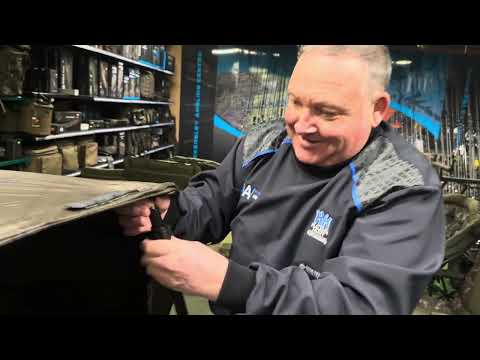 UNBOXING A BRAND NEW BROLLY FROM NASH! 