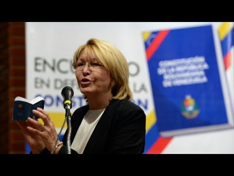فنزويلا المدعية العامة السابقة تلجأ إلى كولومبيا