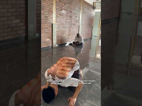 Sholatnya sah gak ya😭