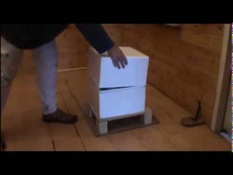 Unboxing a stove - The Hobbit Stove