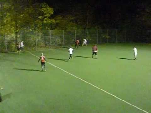 Winterliga Bremen: Spartak Uranov - LinksVerweser Interruptus Connection 3:2 (1:2)