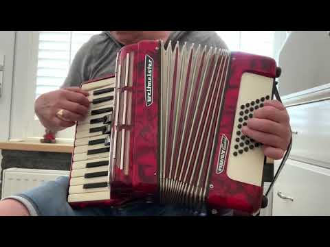 Das weiße Schiff verlässt den Hafen - played on a Weltmeister seperato standard