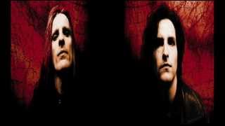 LOVE LIKE BLOOD - Stromy  Visions