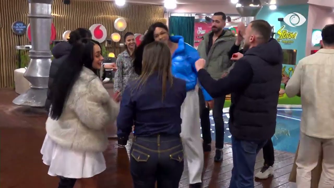 Atmosferë festive në Big Brother, banorët kërcejnë valle për ndërrimin e viteve