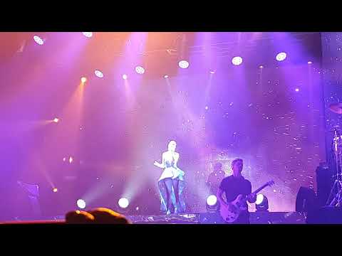 Natalia Oreiro - Me muero de amor (Saint-Petersburg - 23-03-2019)