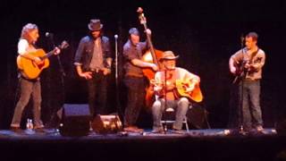 Bill Staines, Cory Chisel, and Dead Horses perform