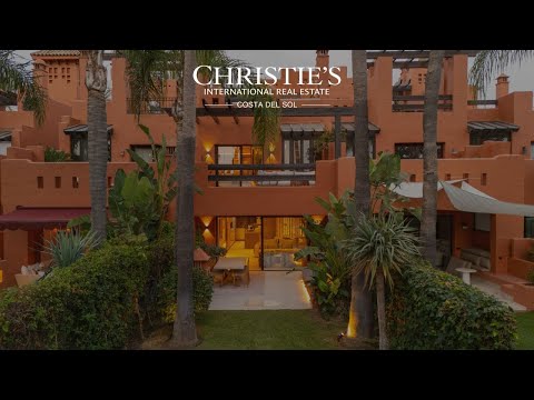 Impeccably renovated townhouse situated in the prestigious  Golden Mile, Marbella