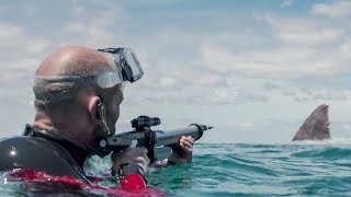 The Meg (2018) - Tracker Scene