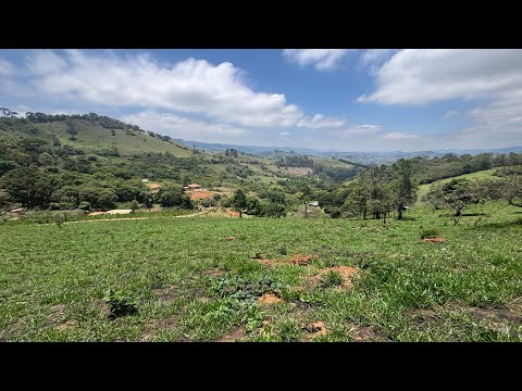 Área 35.000 m2 Camanducaia-MG - 1.100 m2 altitude- poço semi artesiano- energia elétrica 