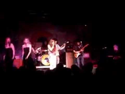 Kelly Barnes - You've Got The Love