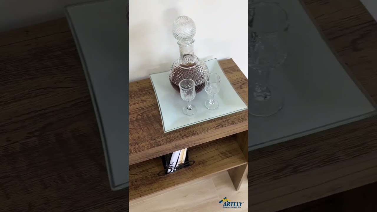 Thumbnail do vídeo - Aparador Creta - Pinho