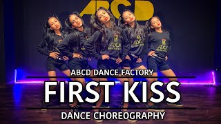 First Kiss : Yo Yo Honey Singh Ft. Ipsitaa | Dance | Choreography | ABCD Dance Factory