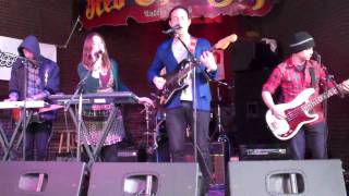 Savoir Adore, Bodies Live at SXSW 2010