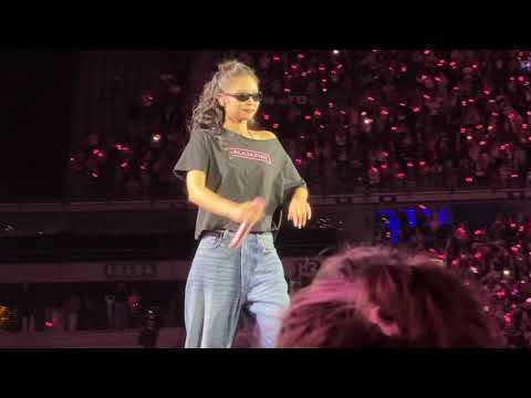 Blackpink  - JUMP encore / Really / Kick it live in Paris 2025