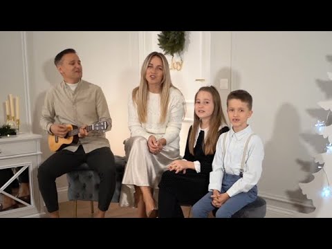 Familia Timofte - Ceru-n cântece răsună | Official Video