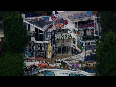 Squatters Take Over Abandoned $6.5M Hollywood Mansion