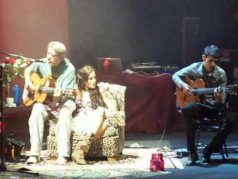 Bebe, Luis & Pedro Pastor