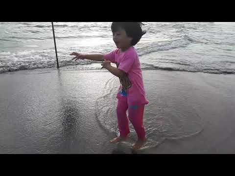 KUTA BEACH BALI || Naomi Kalila