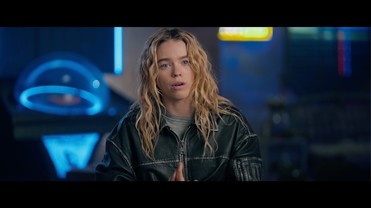 Supergirl | Behind The Scenes