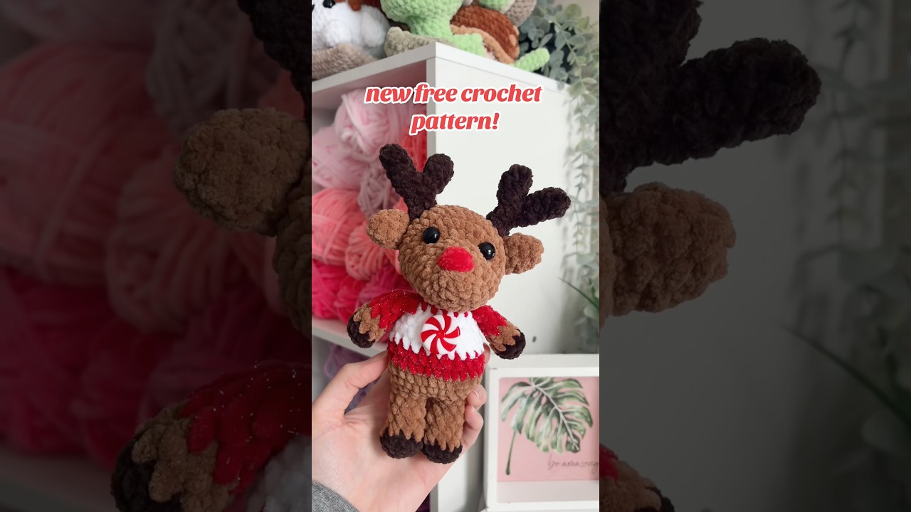 make your own cute crochet reindeer with this new free pattern! ❤️🦌 #crochet #fallintoshorts