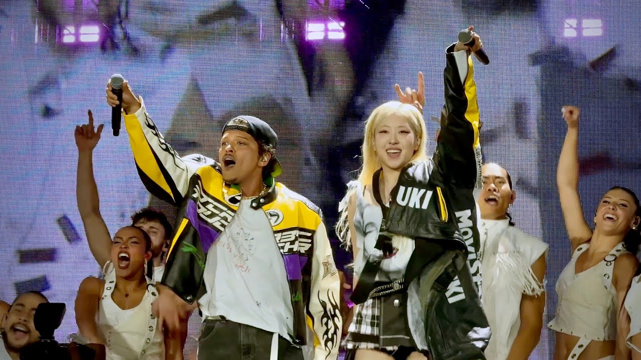 ROSÉ & BRUNO MARS Surprise 