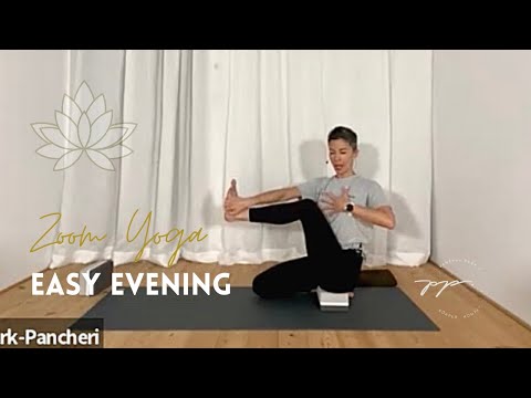 Zoom Yogaklasse „Easy Evening Flow“