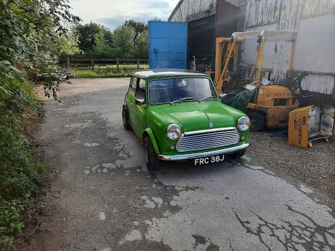 Kermit - Part 4 - Classic mini restoration - final loom installation and first start up.