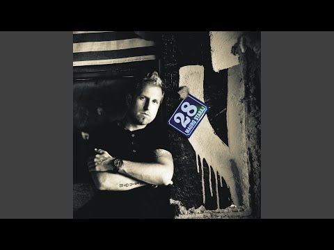 Djevojka U Crvenom Kaputu