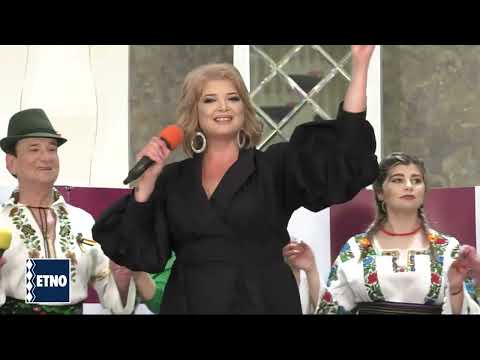 Ina Sturza   -Revelionul artistilor-IASI-2023