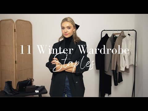 WINTER CAPSULE WARDROBE | 11 STAPLES I THINK EVERYONE NEEDS IN THEIR CLOSET