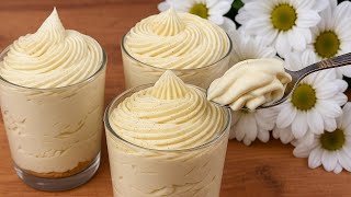 The most delicious homemade dessert in 15 minutes that melts in your mouth! No baking required!