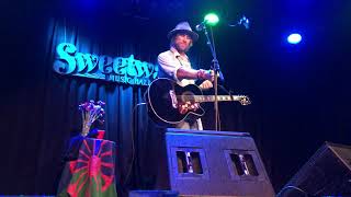 Beer Run &amp; The Banana Story - Todd Snider is a legend