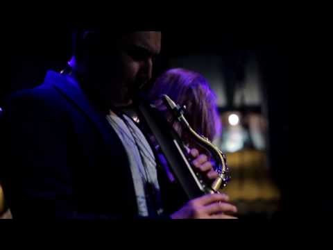 Venger collective - Alone ( Live 2013 )