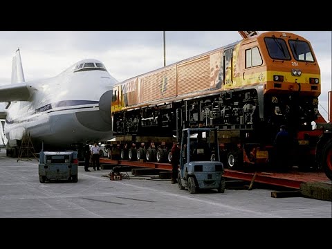 Irish Rail Class 201 Locomotive Delivered by Antonov 124 Aircraft in 1994 - HD GM PR Video