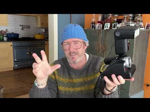Adding Auxiliary Cold Shoe to Polaroid i2 Camera – Figital Revolution