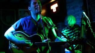 Space Comets - Honey Hush (Johnny Burnette )