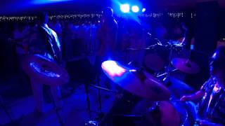 MALAS ARTES Feat. BATRACIOS - Todo o Nada