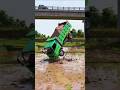 Truk Oleng Mobil Dump Truck Muat Pasir Aksi Jumping Jatuh Ke Sawah Shorts Trukoleng