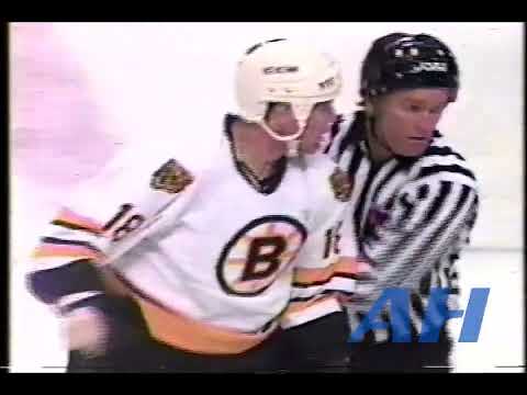 NHL Nov. 30, 1989 Bob Gould,BOS v Rob Ray,BUF Boston Bruins Buffalo Sabres