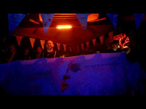 Henrik Schwarz - SunceBeat 7 (Beach Stage)