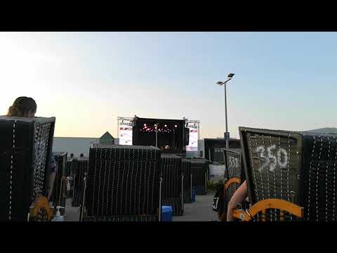 Helge Schneider bricht Konzert in Augsburg ab (Komplettes Video)