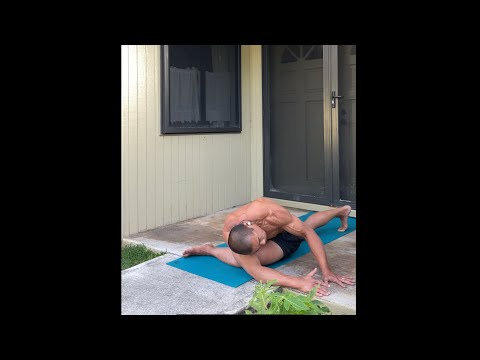 Day 323 FitPro Hawaii Workout - Stretching + Mobility - April 6, 2021, 5:38 pm