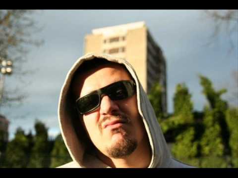 Lucano H8R & Wikluh Sky - Ful kombina (2004)